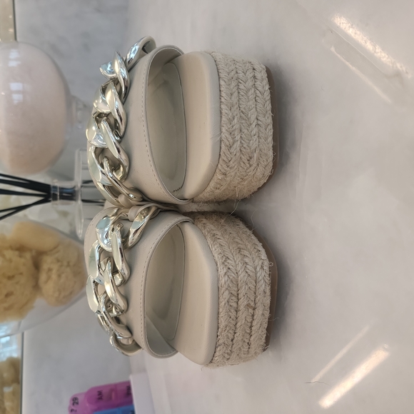 NWT | Anne Klein | Chain Wedges - Picture 4 of 5